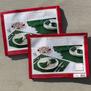 (2) Green Decorative Placemat & Napkin Set 8 piece